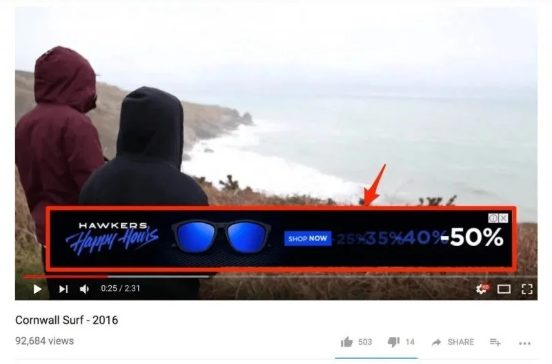 Banner xuất hiện trong quá trình video đang phát.